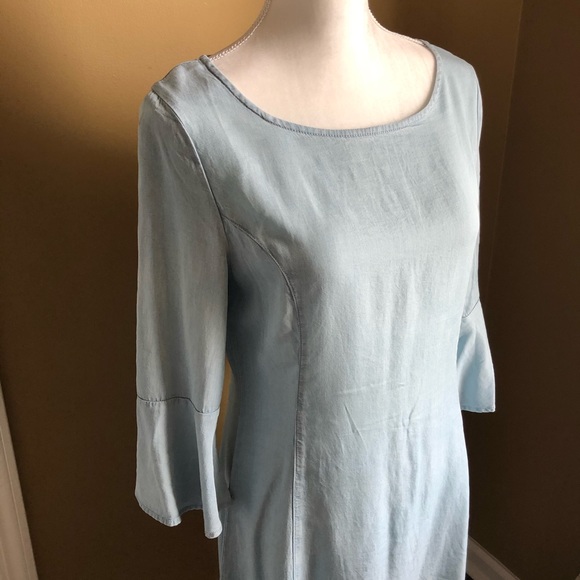 Light wash chambray fit-n-flare midi dress - Picture 2 of 6